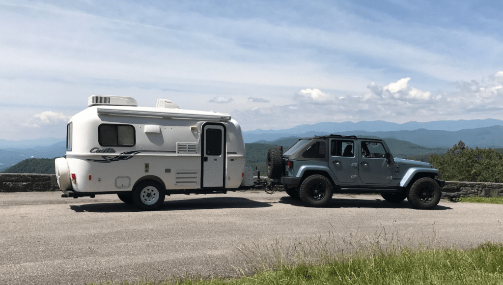 Towing a Trailer With a Jeep - All You Need to Know - Camper Life