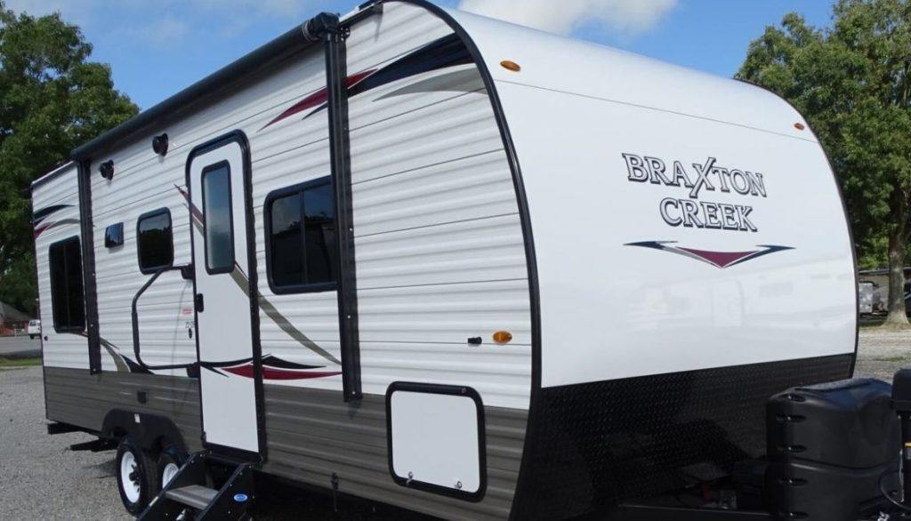 lightweight travel trailers under 5 000 lbs